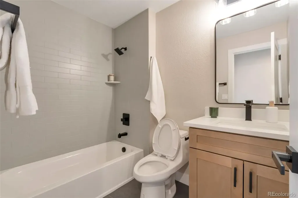 14 Stonehaven Court Littleton CO 80130
