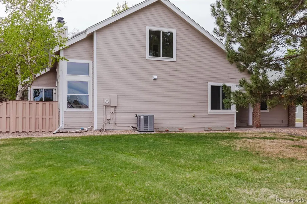14 Stonehaven Court Littleton CO 80130