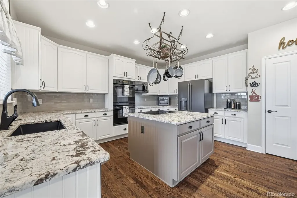 5984 E Monument Drive Castle Rock CO 80104