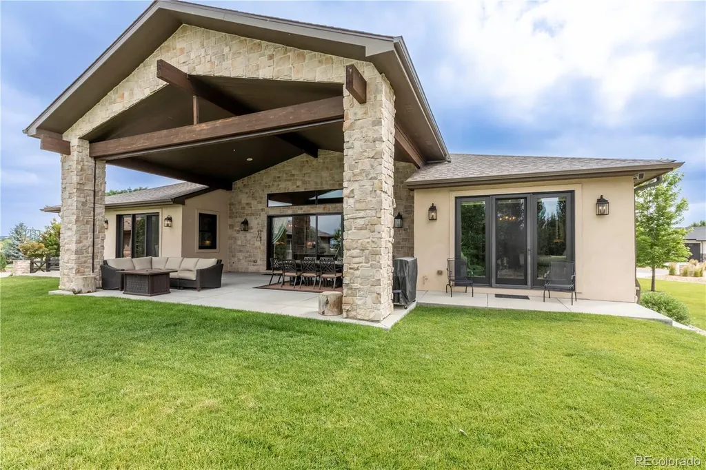 5767 Pelican Shores Drive Longmont CO 80504