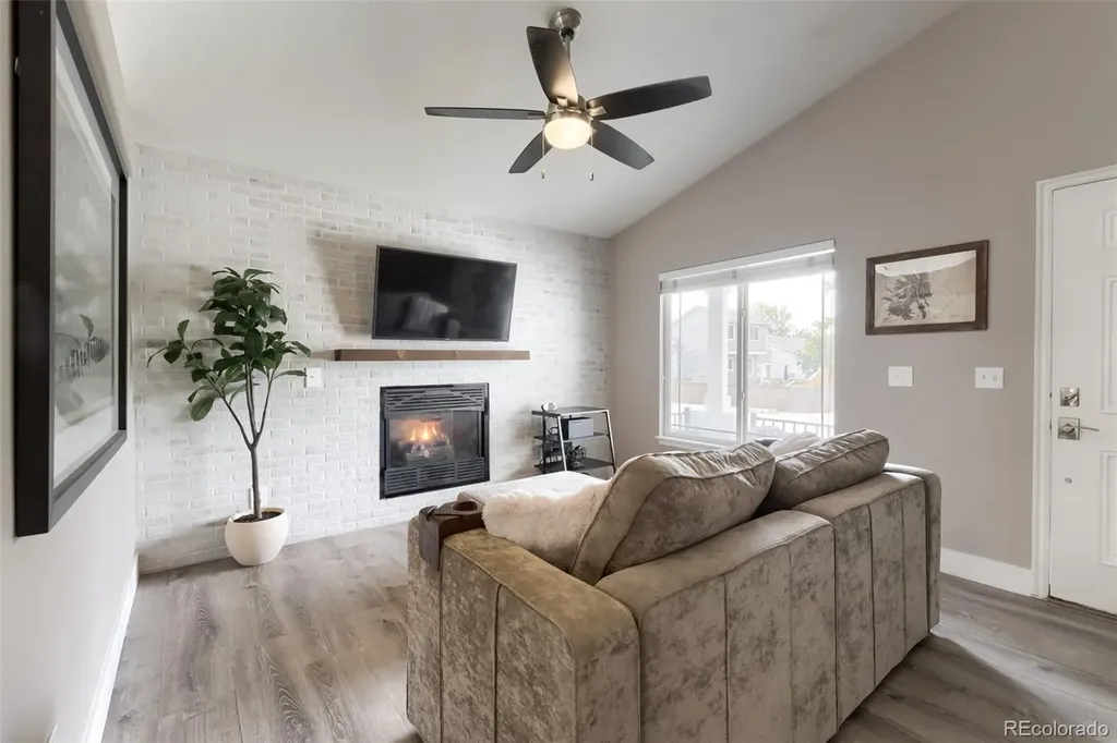 9831 Sydney Lane Highlands Ranch CO 80130