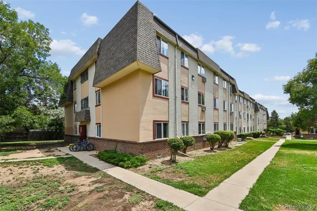 707 W 96th Avenue Thornton CO 80260