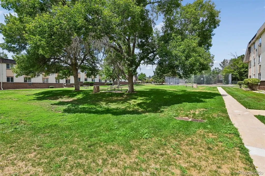 707 W 96th Avenue Thornton CO 80260
