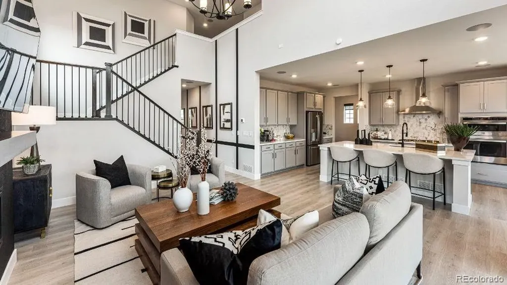 3241 N Elk Way Aurora CO 80019