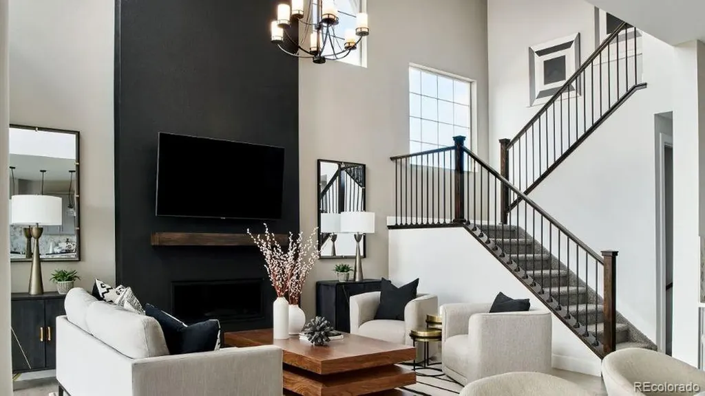 3241 N Elk Way Aurora CO 80019