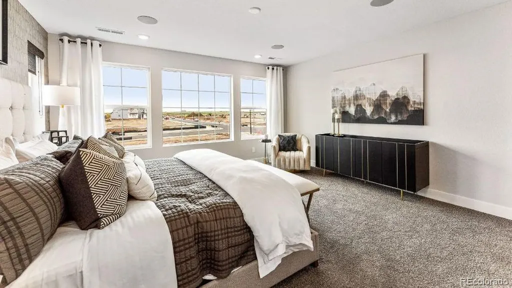 3241 N Elk Way Aurora CO 80019
