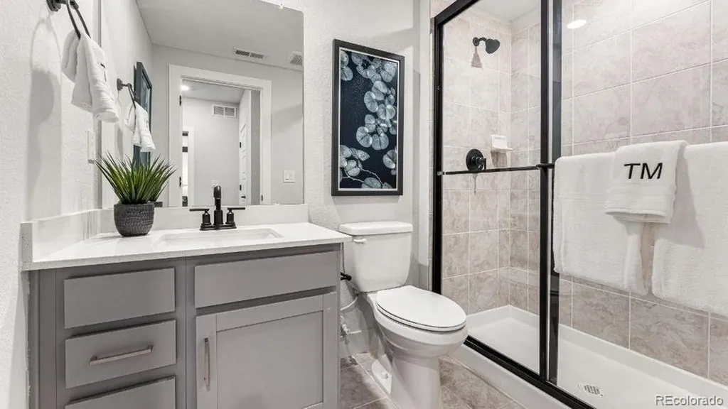 3241 N Elk Way Aurora CO 80019