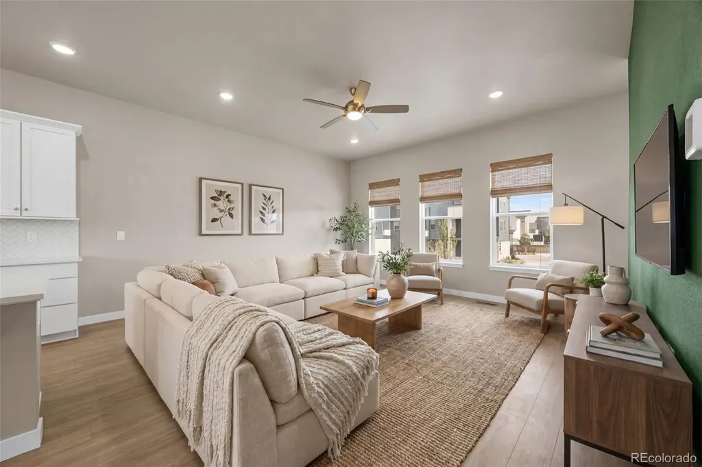 6231 Dayton Court Denver CO 80238
