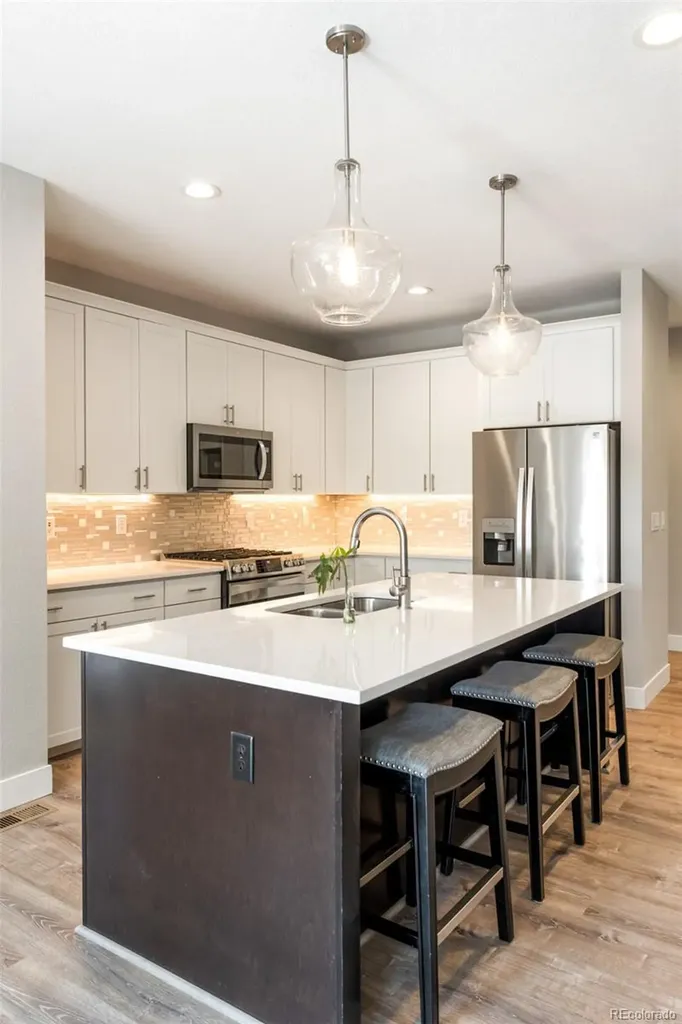 813 Grandview Mdws Drive Longmont CO 80503