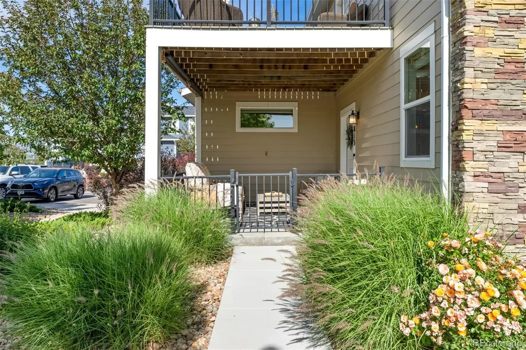 813 Grandview Mdws Drive Longmont CO 80503