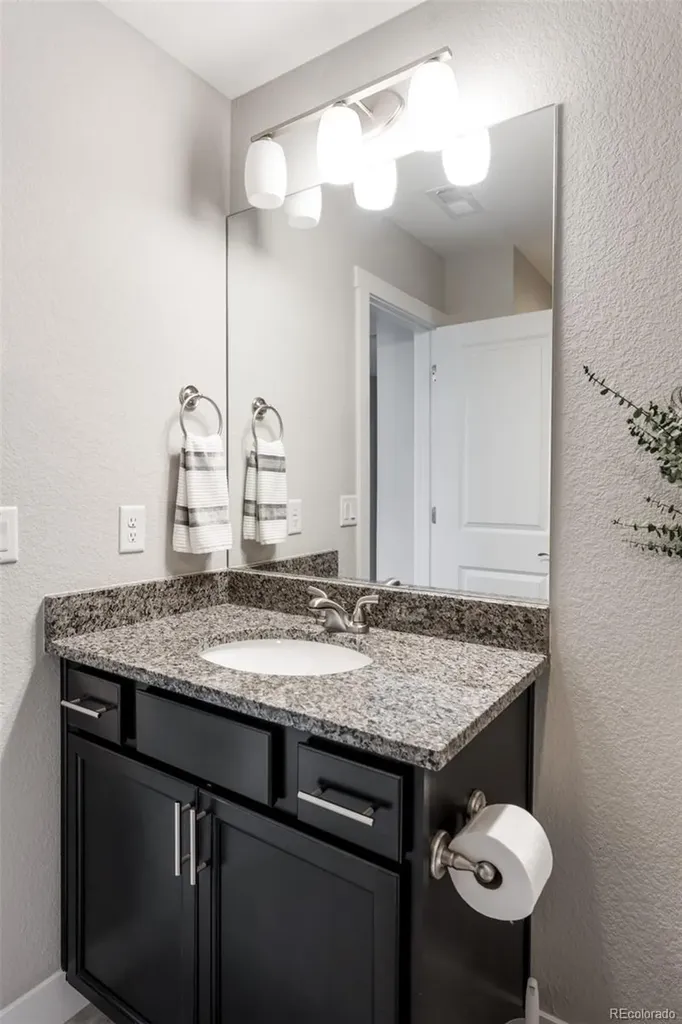 813 Grandview Mdws Drive Longmont CO 80503