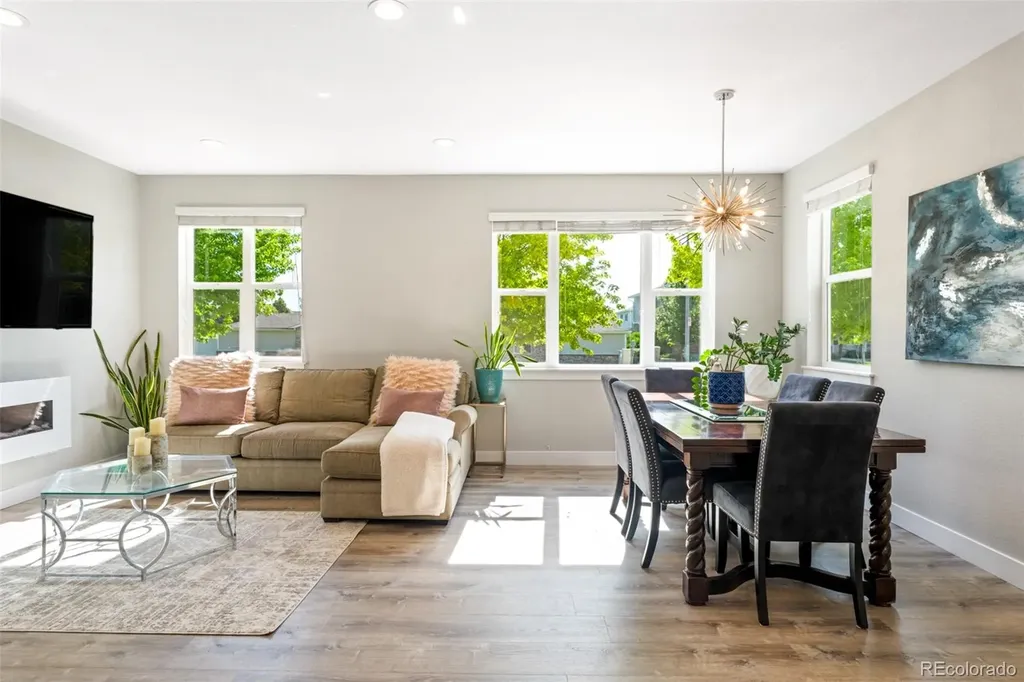 813 Grandview Mdws Drive Longmont CO 80503