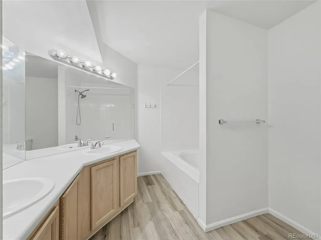 1583 S Danube Way Aurora CO 80017