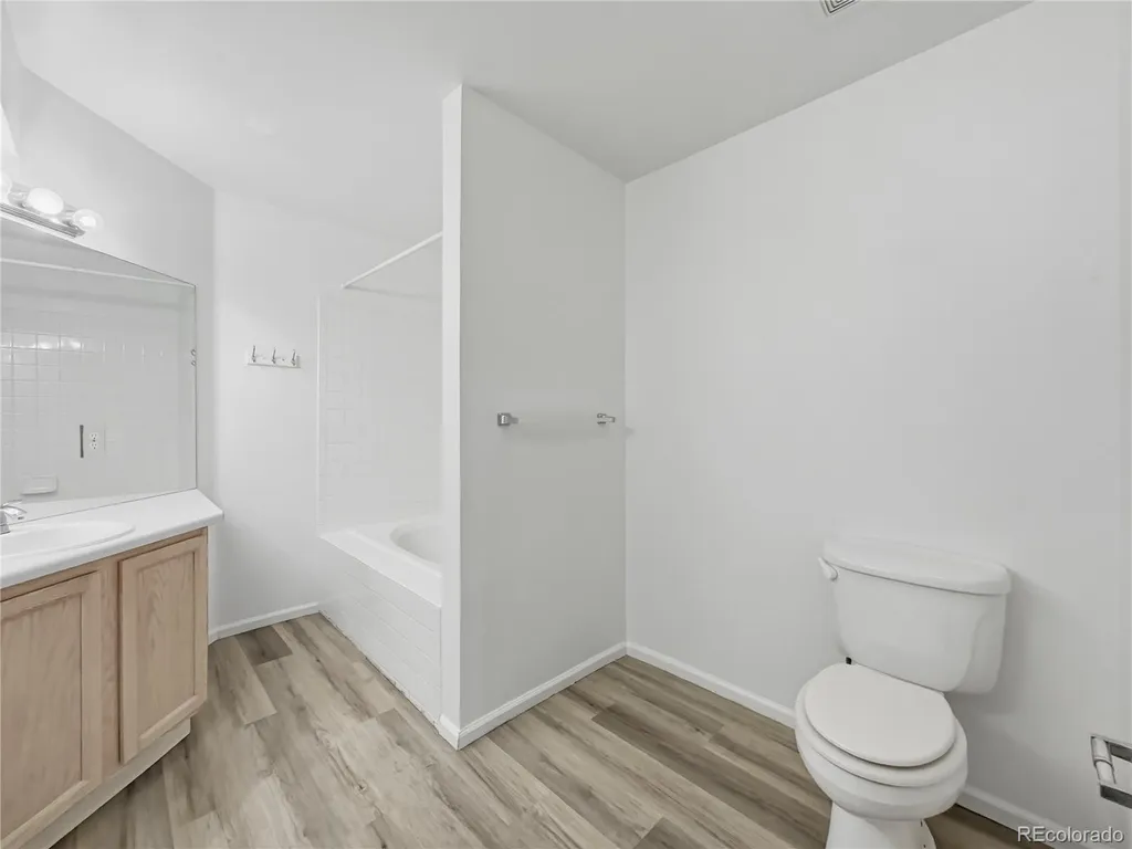 1583 S Danube Way Aurora CO 80017