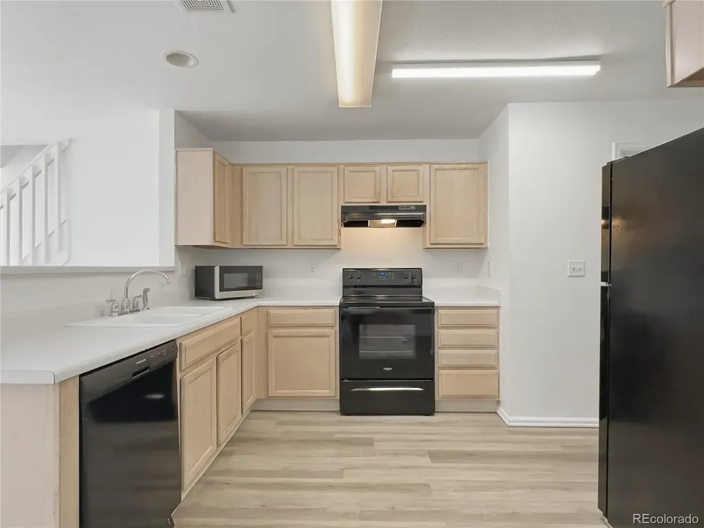 1583 S Danube Way Aurora CO 80017