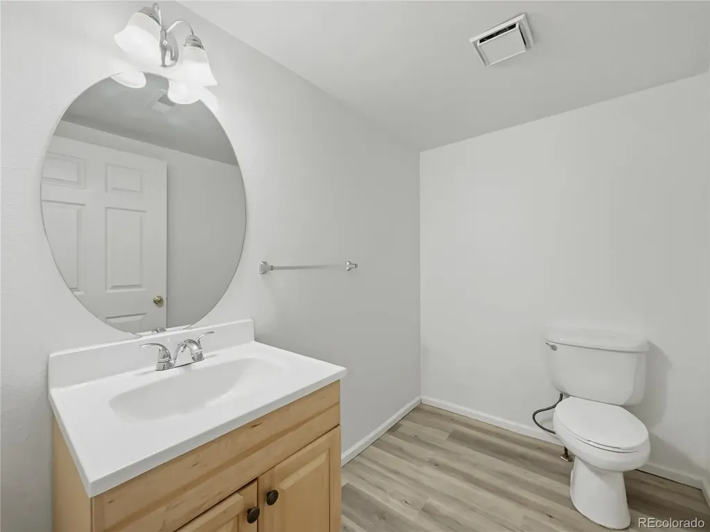 1583 S Danube Way Aurora CO 80017