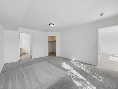 1583 S Danube Way Aurora CO 80017