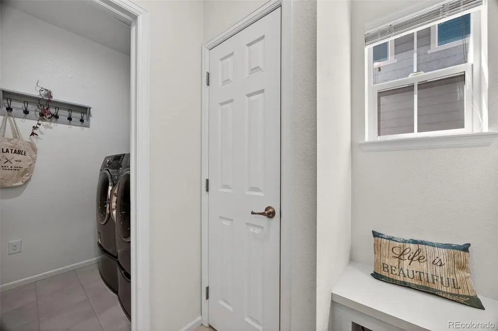 20016 W 93rd Avenue Arvada CO 80007