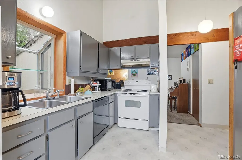 4733 Tantra Drive Boulder CO 80305