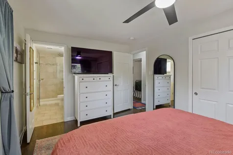 2555 E Maplewood Avenue Littleton CO 80121