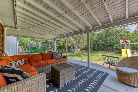 2555 E Maplewood Avenue Littleton CO 80121