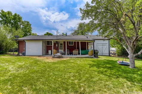 2555 E Maplewood Avenue Littleton CO 80121