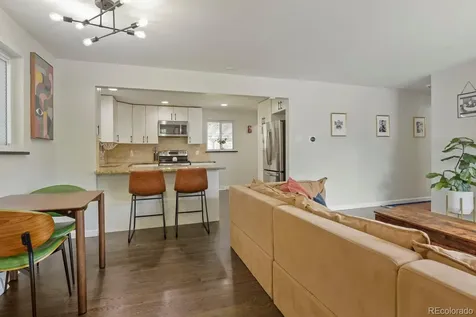 2555 E Maplewood Avenue Littleton CO 80121