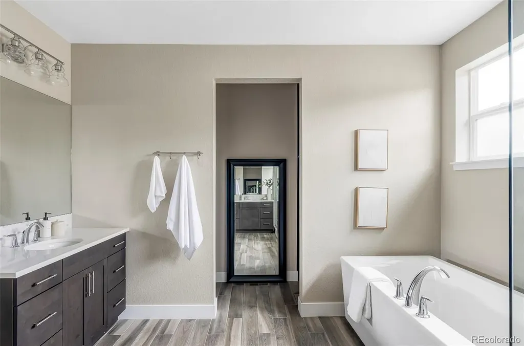 8792 E 53rd Avenue Denver CO 80238