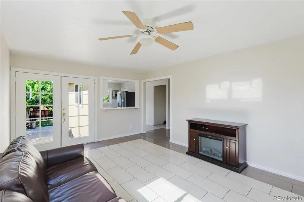 5355 E Asbury Avenue Denver CO 80222