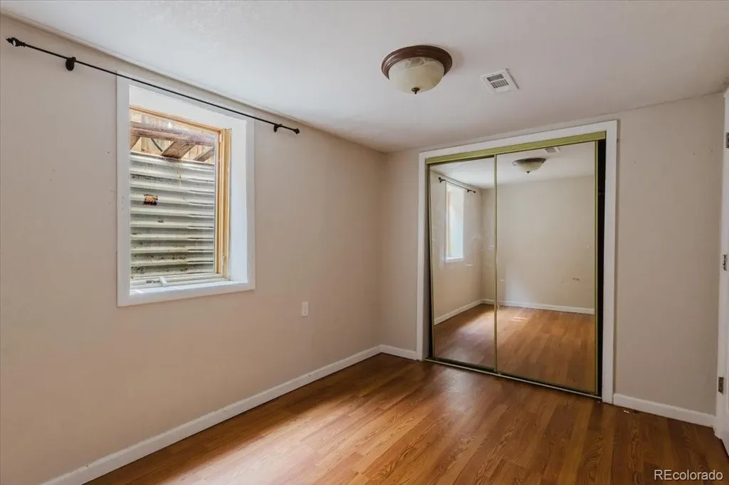 5355 E Asbury Avenue Denver CO 80222