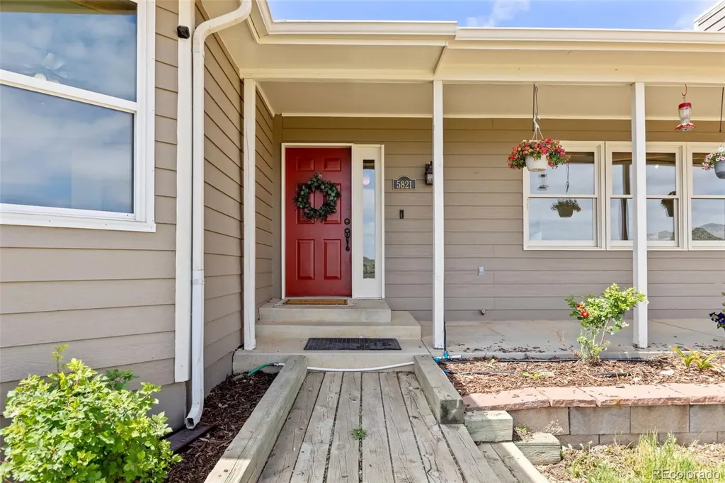 5821 W County Road 8e Berthoud CO 80513