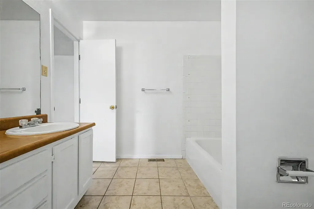 10351 E Evans Avenue Aurora CO 80247