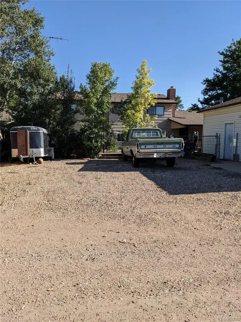 911 Pawnee Avenue Fort Morgan CO 80701