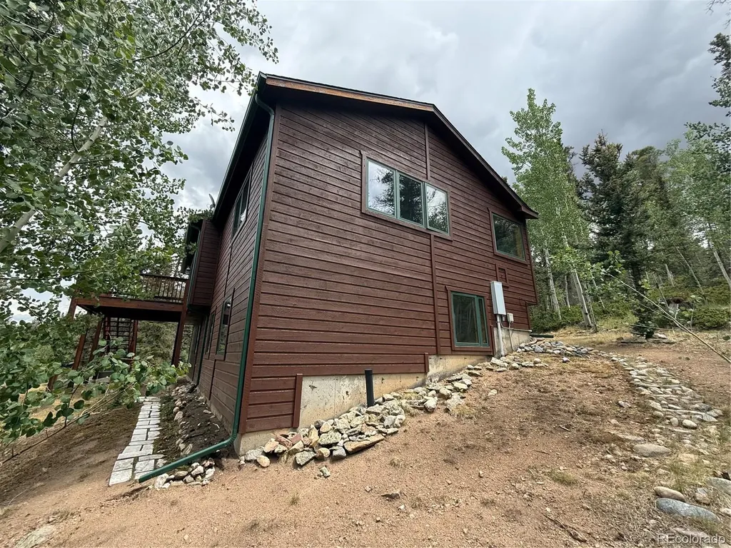 2544 E Longbow Drive Como CO 80456