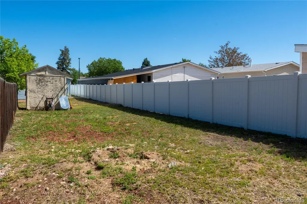 6950 E 77th Avenue Commerce City CO 80022