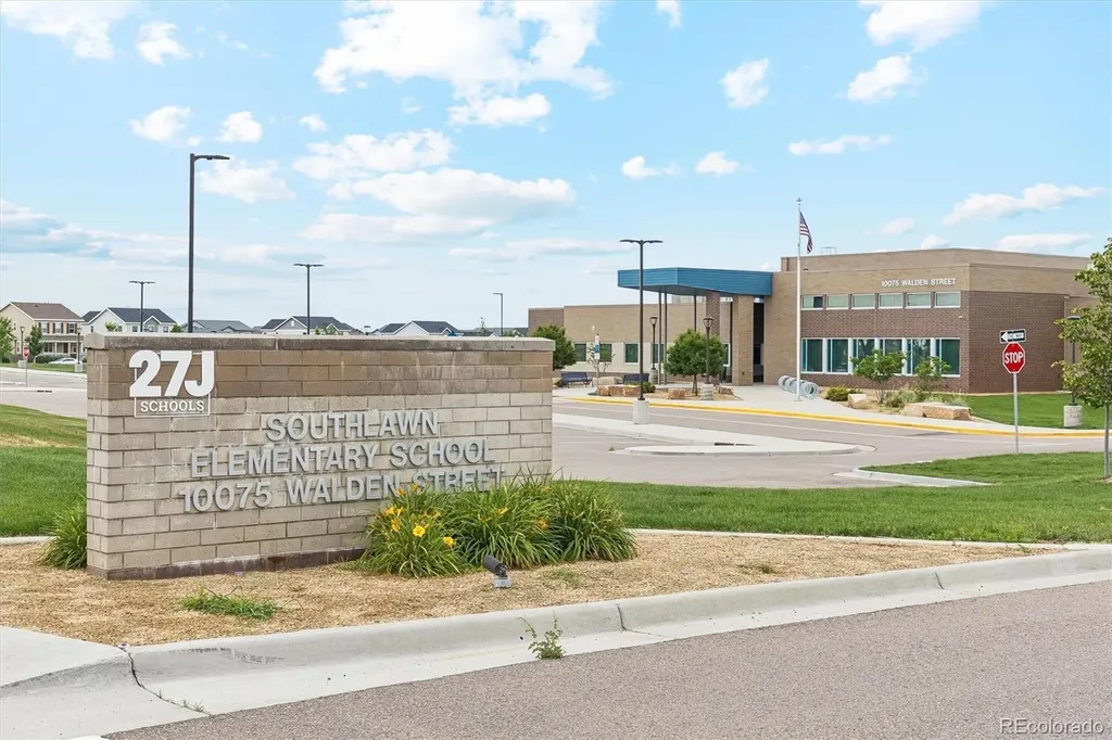 10152 Yampa Court Commerce City CO 80022