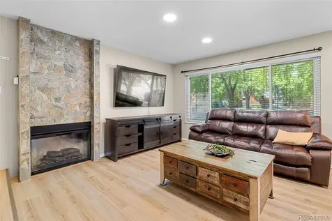 1206 S Dillon Way Aurora CO 80012