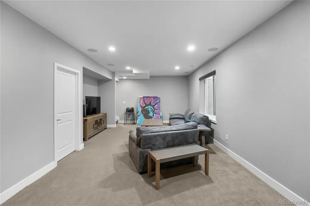 2592 S Norse Court Lakewood CO 80228