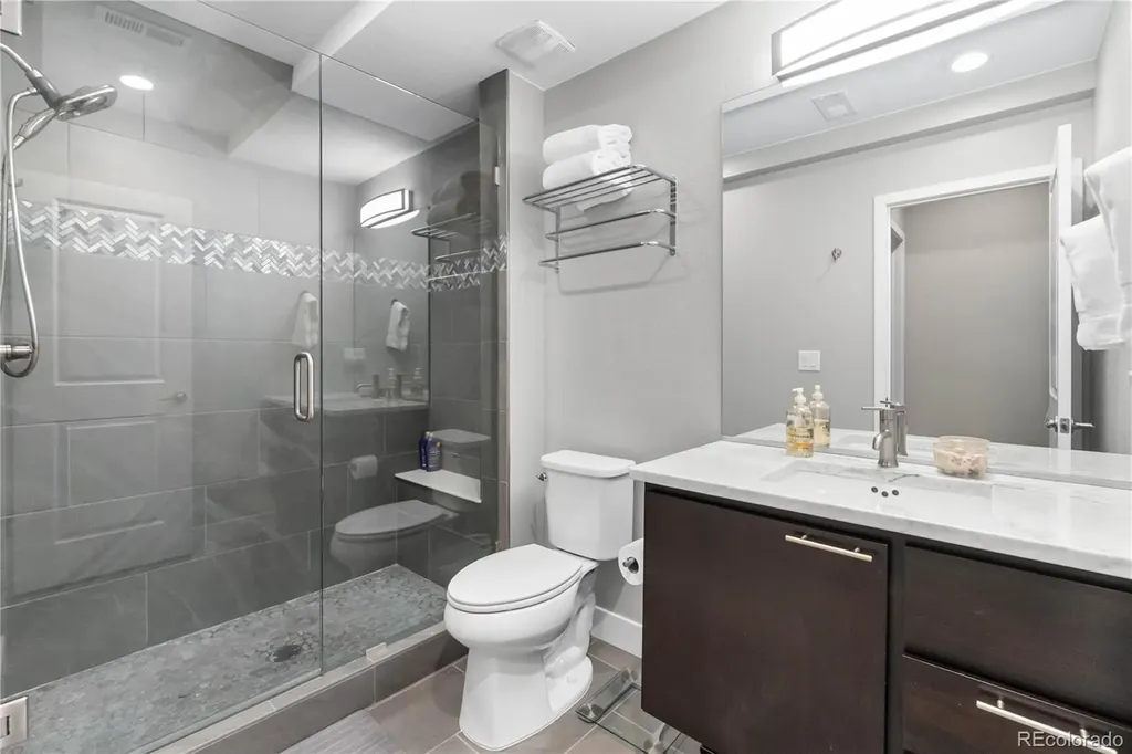 2592 S Norse Court Lakewood CO 80228