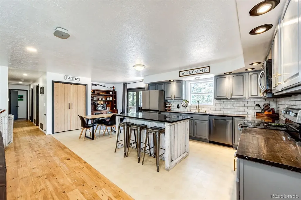 40400 Moon Stone Court Deer Trail CO 80105