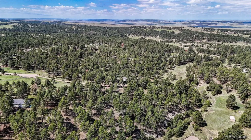 40400 Moon Stone Court Deer Trail CO 80105