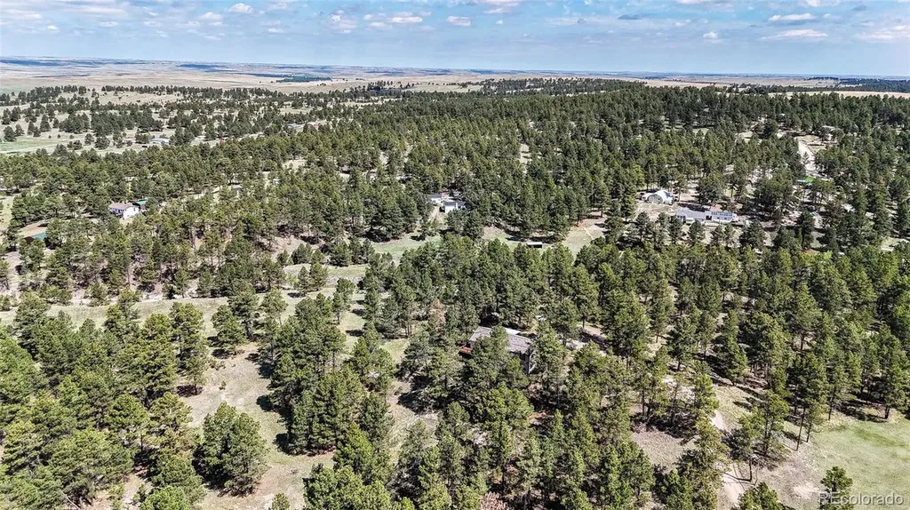 40400 Moon Stone Court Deer Trail CO 80105