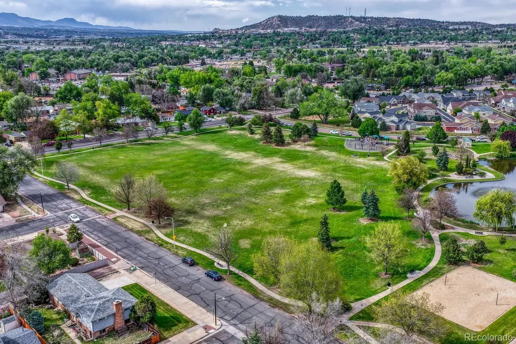 2623 Meade Circle Colorado Springs CO 80907