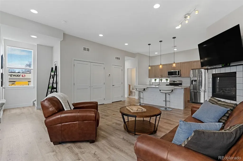2922 W 26th Avenue Denver CO 80211
