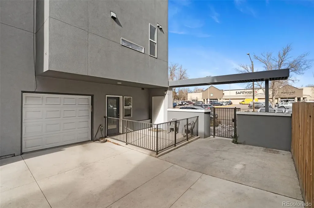 2922 W 26th Avenue Denver CO 80211