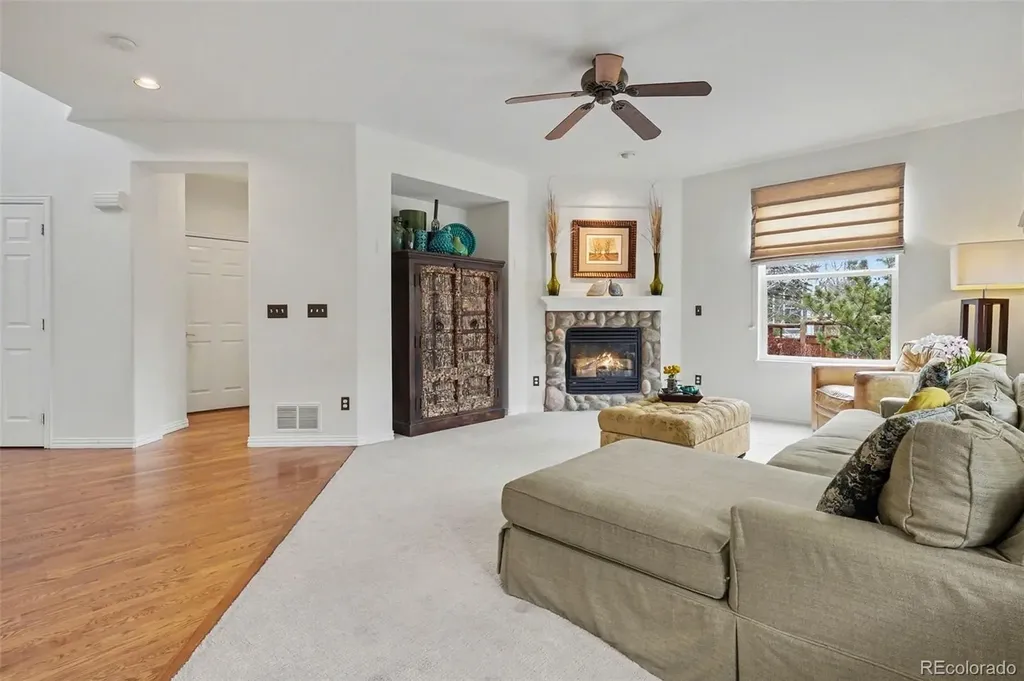 9229 Aspen Creek Way Highlands Ranch CO 80129