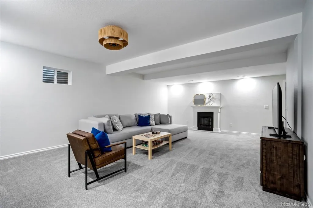327 Ingleton Court Castle Pines CO 80108