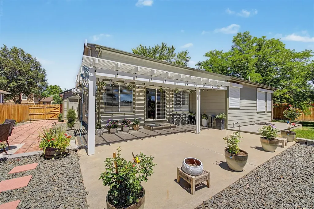 18390 E Baltic Place Aurora CO 80013