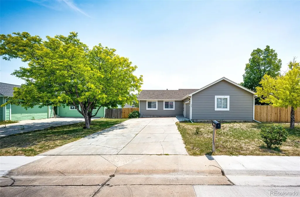 760 2nd Street Bennett CO 80102