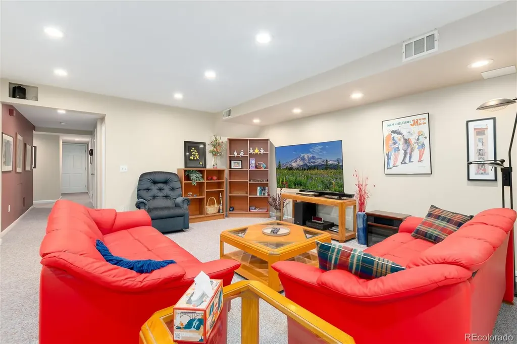 284 N Monroe Street Denver CO 80206
